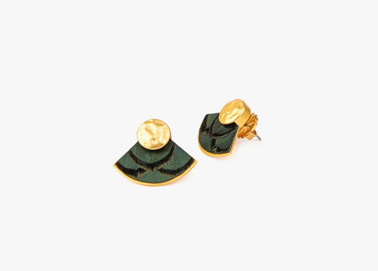 Cam Stud Earring